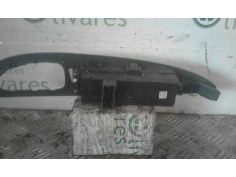 Recambio de mando elevalunas delantero izquierdo para nissan primera berlina (p12)    |   0.01 - 0.07 | 2001 - 2007 referencia O