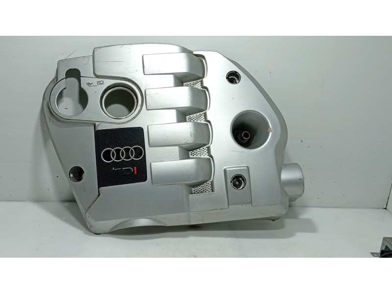 Recambio de tapa motor para audi a4 b6 (8e2) 1.9 tdi referencia OEM IAM   