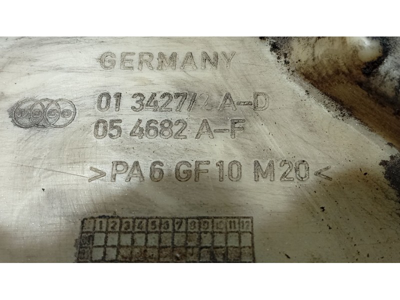 Recambio de tapa motor para audi a4 b6 (8e2) 1.9 tdi referencia OEM IAM   