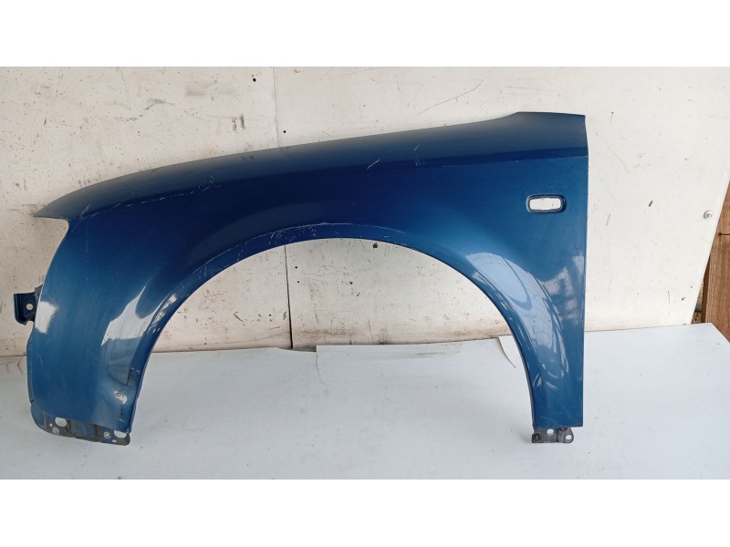 Recambio de aleta delantera izquierda para audi a4 b6 (8e2) 1.9 tdi referencia OEM IAM 8E0821105B  