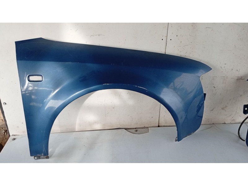 Recambio de aleta delantera derecha para audi a4 b6 (8e2) 1.9 tdi referencia OEM IAM 8E0821106B  