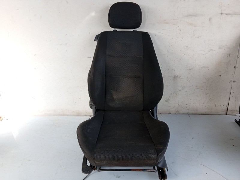 Recambio de asiento delantero izquierdo para opel tigra twintop (x04) 1.4 (r97) referencia OEM IAM 7260729  