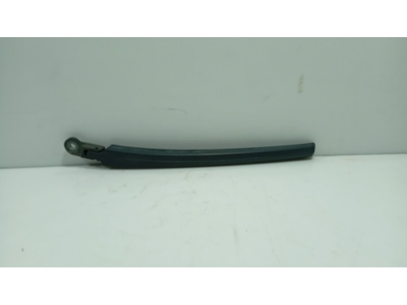 Recambio de brazo limpia trasero para seat leon (1p1) 2.0 tdi 16v referencia OEM IAM 5P5955707A  