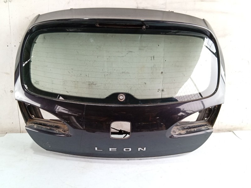 Recambio de porton trasero para seat leon (1p1) 2.0 tdi 16v referencia OEM IAM 1P0827024  