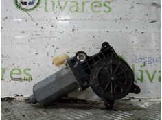 Recambio de motor elevalunas trasero derecho para  referencia OEM IAM 0130821717 676283620640 