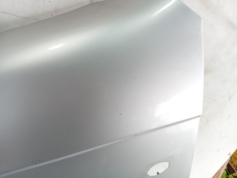 Recambio de aleta delantera izquierda para kia carnival ii (gq) 2.9 crdi referencia OEM IAM 0K52Y52211  