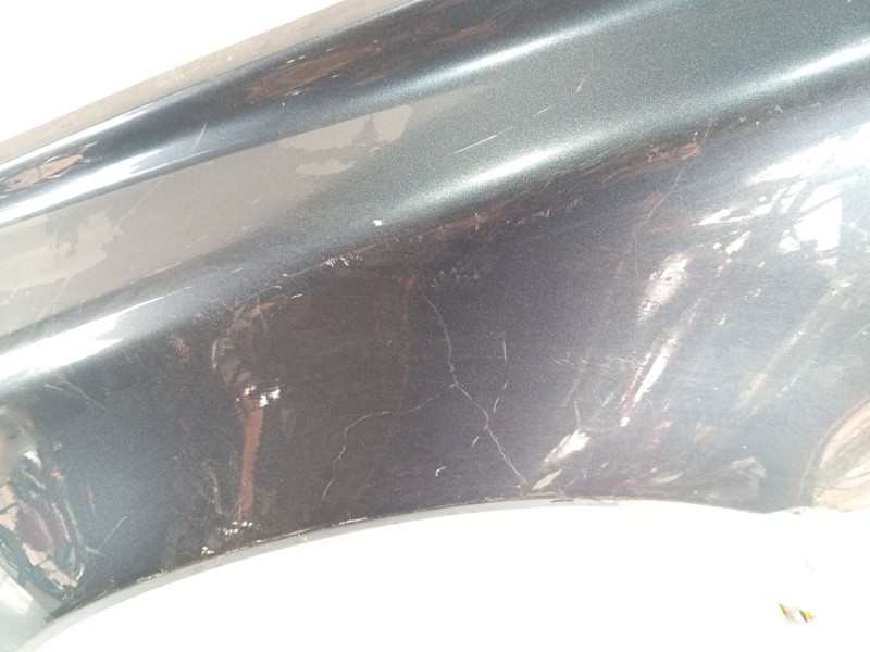 Recambio de aleta delantera izquierda para volvo s40 ii (544) 2.0 d referencia OEM IAM 31297540  