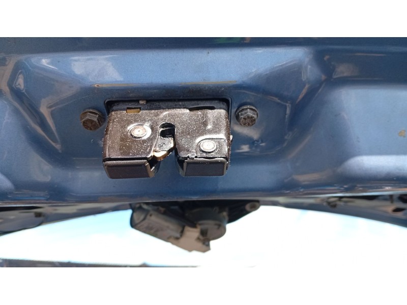 Recambio de cerradura maletero / porton para nissan micra iii (k12) 1.2 16v referencia OEM IAM   