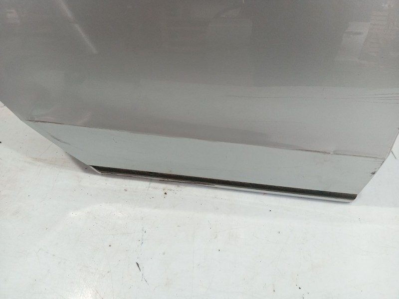 Recambio de puerta trasera derecha para volkswagen passat b7 (362) 2.0 tdi referencia OEM IAM 3AF833056  