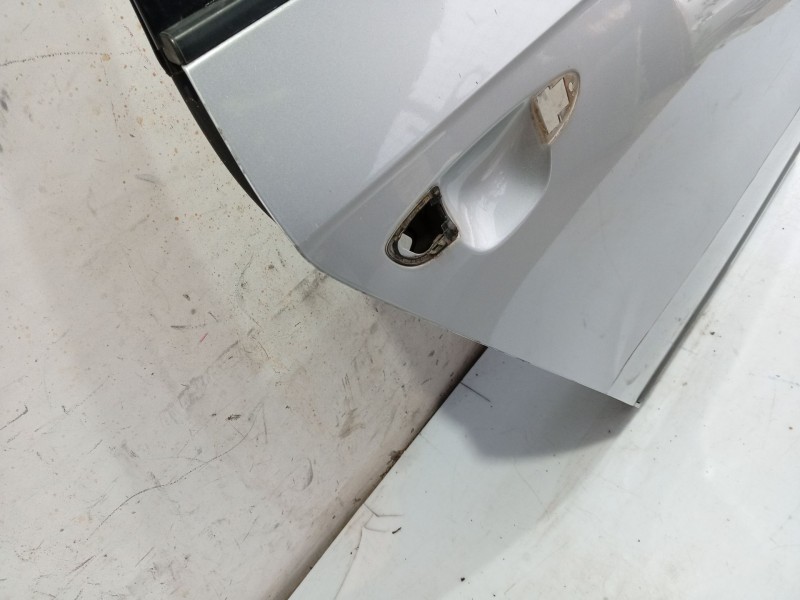 Recambio de puerta trasera derecha para volkswagen passat b7 (362) 2.0 tdi referencia OEM IAM 3AF833056  