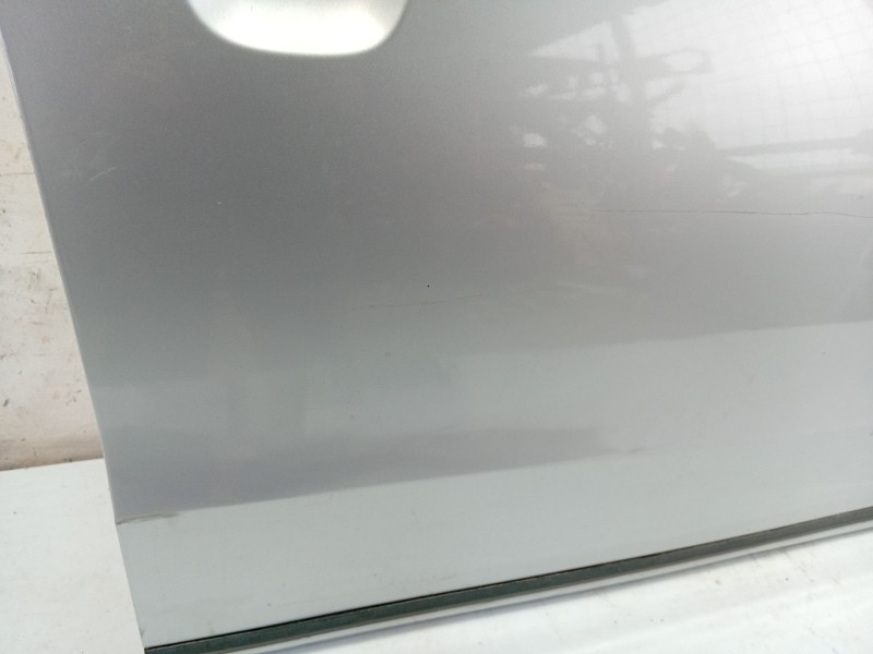 Recambio de puerta delantera derecha para volkswagen passat b7 (362) 2.0 tdi referencia OEM IAM 3AA831056  