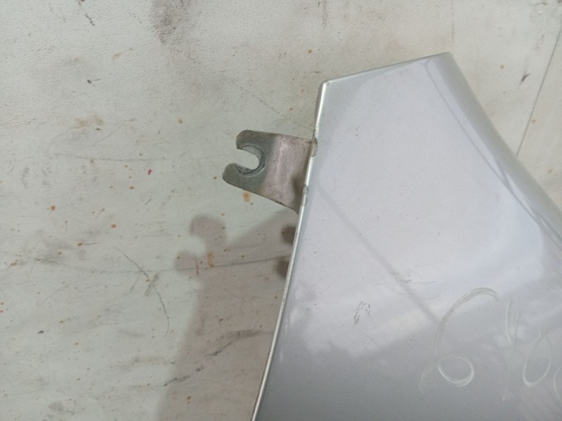 Recambio de aleta delantera derecha para kia carnival ii (gq) 2.9 crdi referencia OEM IAM 0K52Y52111  