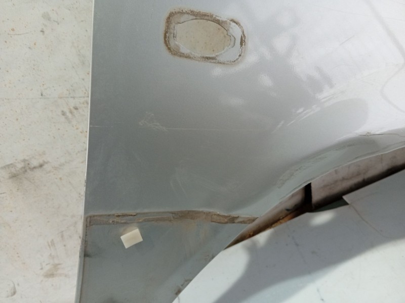 Recambio de aleta delantera derecha para kia carnival ii (gq) 2.9 crdi referencia OEM IAM 0K52Y52111  