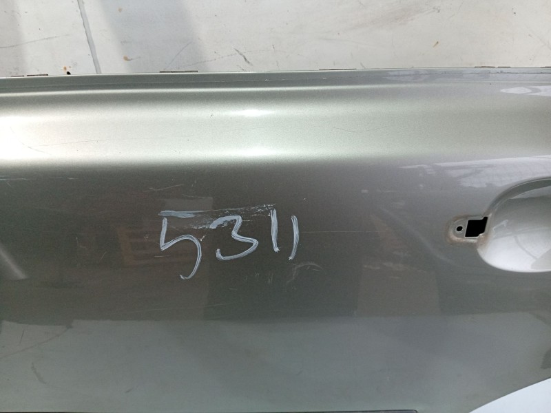Recambio de puerta trasera izquierda para volvo s40 berlina referencia OEM IAM 31335461  