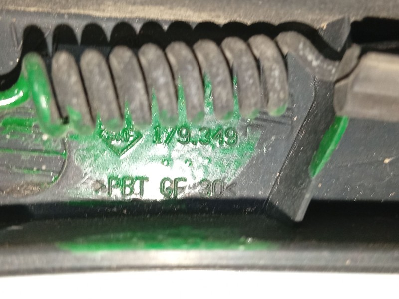 Recambio de brazo limpia trasero para seat toledo iii (5p2) 1.6 referencia OEM IAM 5P5955707A  