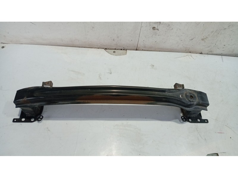 Recambio de refuerzo paragolpes delantero para seat leon (1p1) 2.0 tdi 16v referencia OEM IAM   