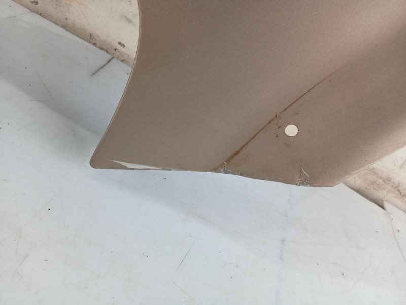 Recambio de aleta delantera izquierda para kia carnival ii (gq) 2.9 crdi referencia OEM IAM 0K52Y52211  