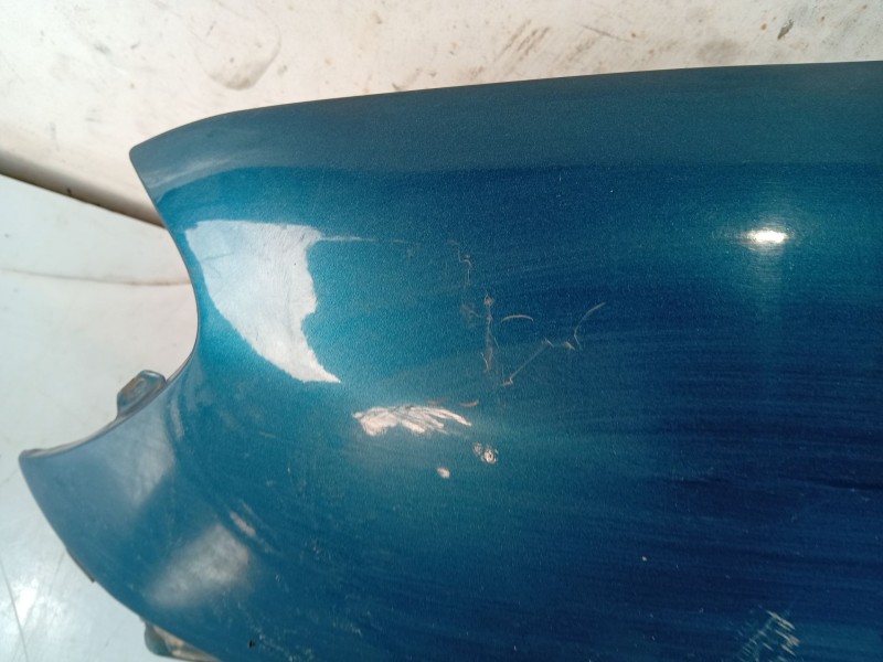 Recambio de aleta delantera izquierda para nissan primera hatchback (p11) 2.0 td referencia OEM IAM 631012J030  