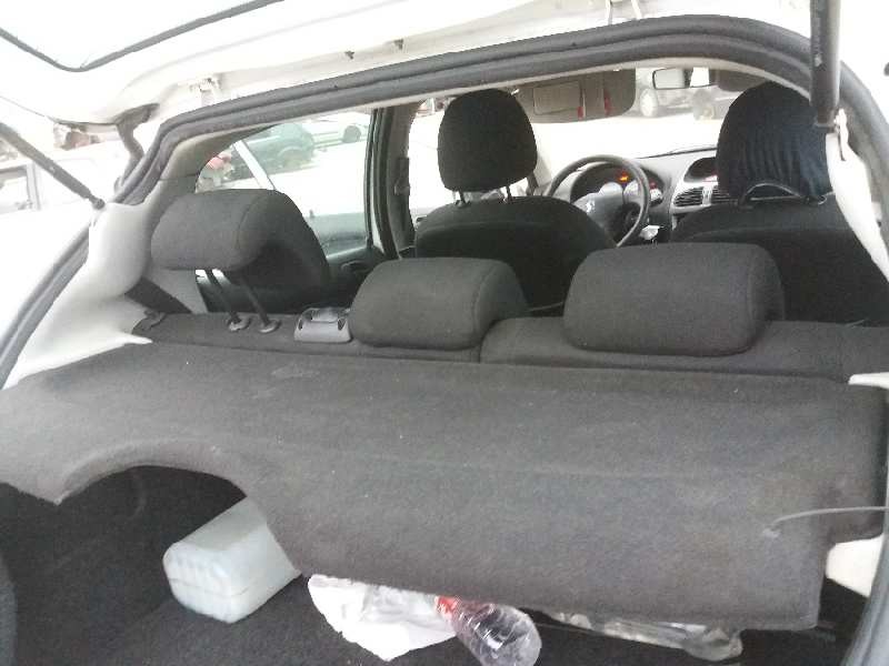 peugeot 206 del año 2004