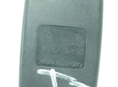 Recambio de anclaje cinturon trasero izquierdo para seat leon (1p1) 2.0 tdi 16v referencia OEM IAM 1K0857739   2