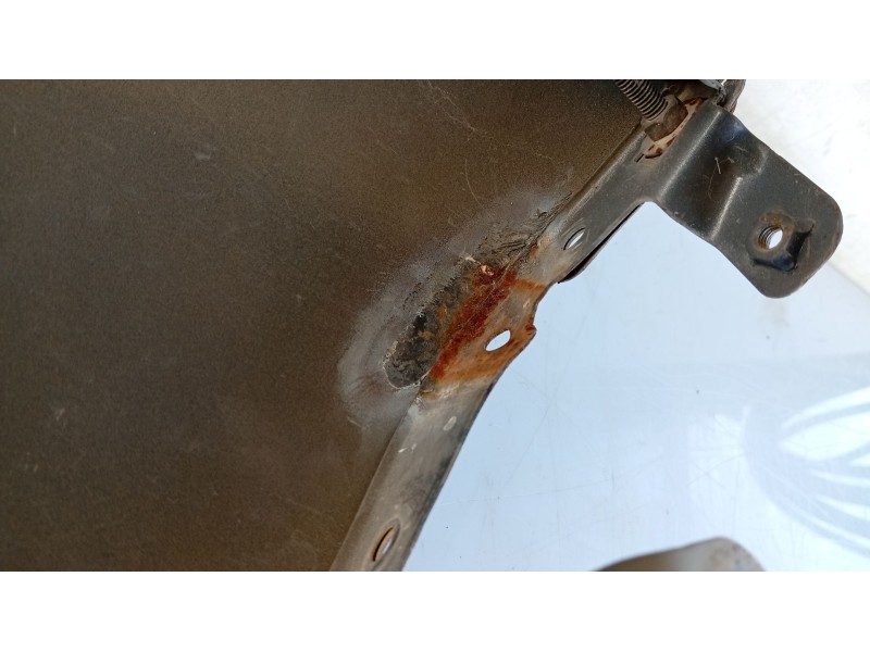 Recambio de aleta delantera izquierda para nissan micra iii (k12) 1.2 16v referencia OEM IAM 63101AX630  