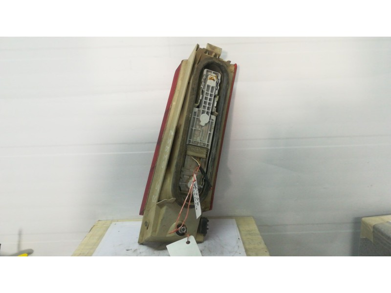 Recambio de piloto trasero izquierdo para renault 5 (b/c40) l (b/c 401)   |   08.86 - ... | 1986 | 45 cv / 33 kw referencia OEM  Recambio de piloto trasero izquierdo para renault 5 (b/c40) l (b/c 401)   |   08.86 - ... | 1986 | 45 cv / 33 kw referencia OEM