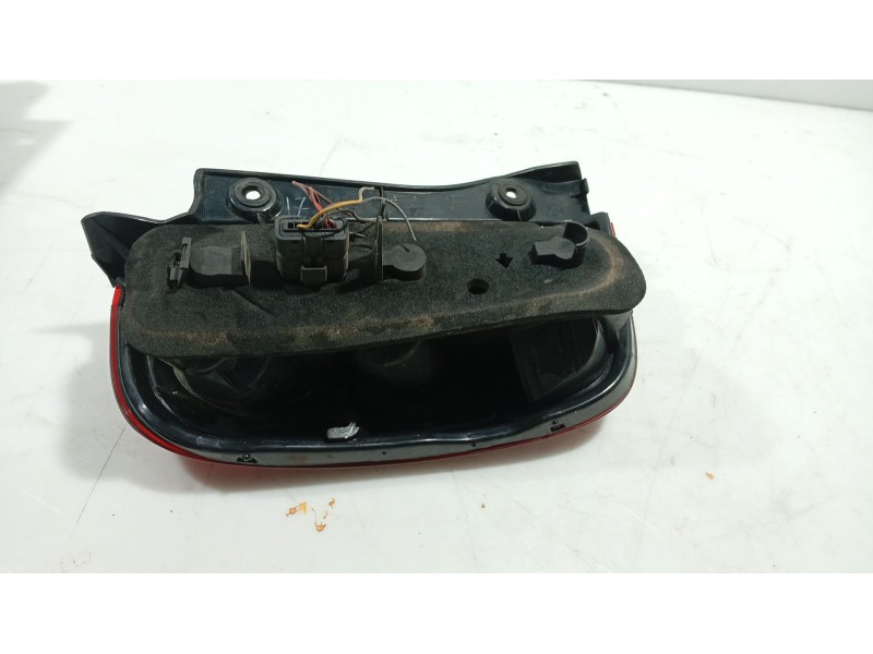 Recambio de piloto trasero derecho para nissan micra iii (k12) 1.2 16v referencia OEM IAM 26550AX720  