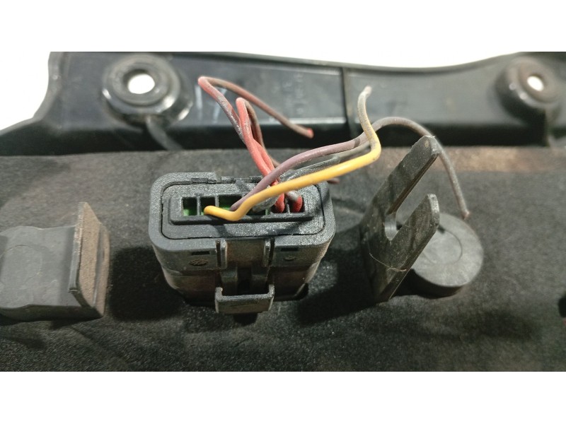 Recambio de piloto trasero derecho para nissan micra iii (k12) 1.2 16v referencia OEM IAM 26550AX720  