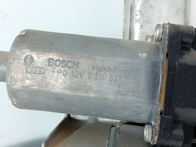 Recambio de elevalunas trasero izquierdo para ford mondeo iii (b5y) 2.0 tdci referencia OEM IAM 1320875  