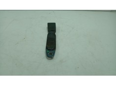 Recambio de anclaje cinturon trasero central para nissan micra iii (k12) 1.2 16v referencia OEM IAM   