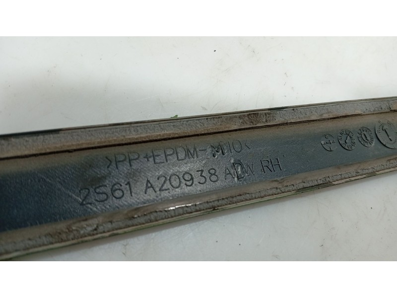 Recambio de moldura para ford fiesta v (jh_, jd_) 1.4 tdci referencia OEM IAM   