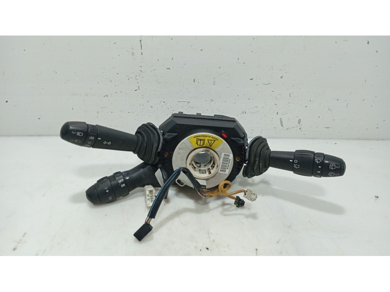 Recambio de mando volante para fiat bravo ii (198_) 1.9 d multijet (198axb1a) referencia OEM IAM   