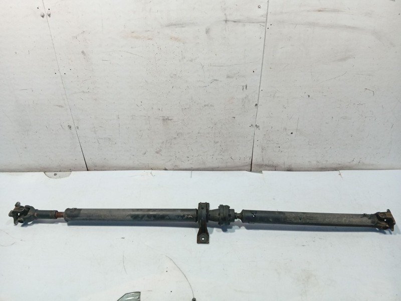 Recambio de cardan trasero para ssangyong rodius i 2.7 xdi referencia OEM IAM 3320021401  