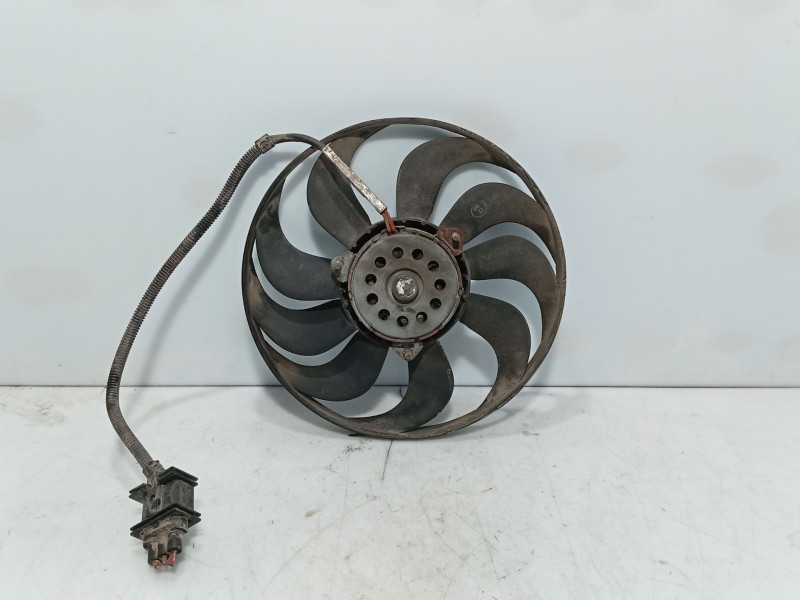 Recambio de electroventilador para volkswagen polo iv (9n_, 9a_) 1.2 referencia OEM IAM 6E0959455A  