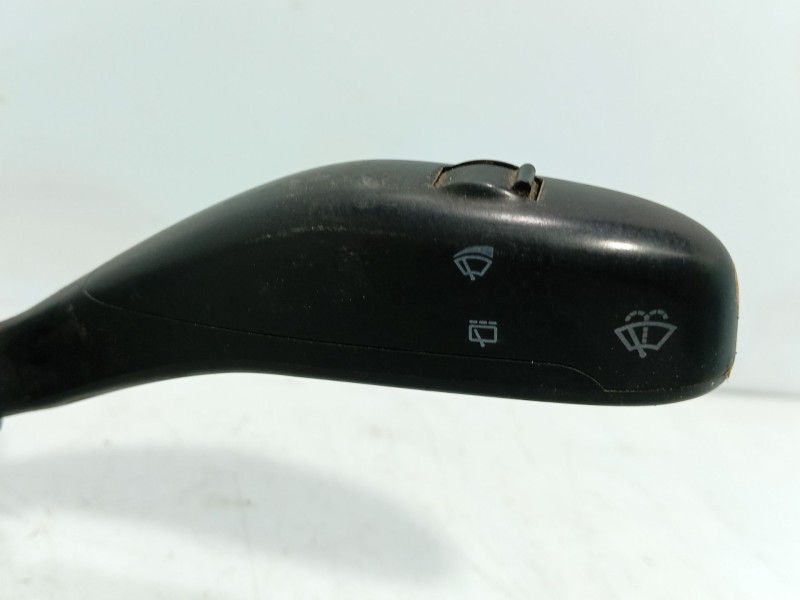 Recambio de mando volante para volkswagen polo iv (9n_, 9a_) 1.2 referencia OEM IAM   