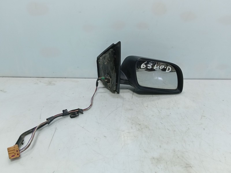 Recambio de retrovisor derecho para volkswagen polo iv (9n_, 9a_) 1.2 referencia OEM IAM   