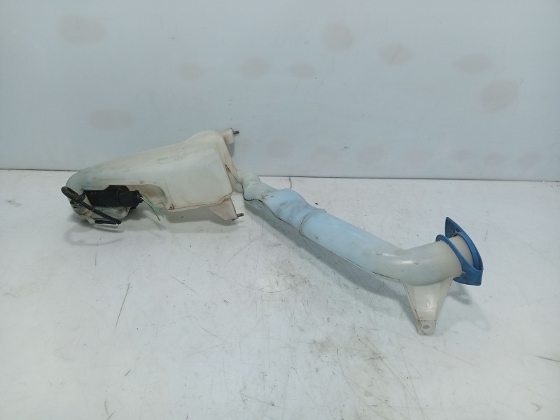 Recambio de deposito limpia para volkswagen polo iv (9n_, 9a_) 1.2 referencia OEM IAM 6Q0955453P  