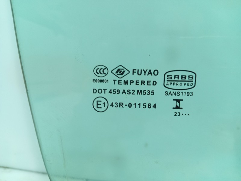 Recambio de luna delantera derecha para volkswagen polo iv (9n_, 9a_) 1.2 referencia OEM IAM 6Q4845202C  