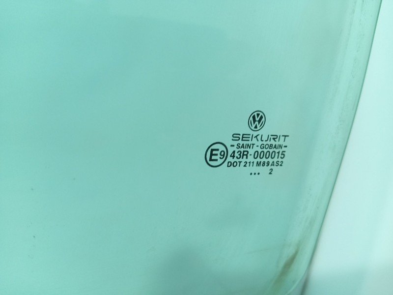 Recambio de luna trasera izquierda para volkswagen polo iv (9n_, 9a_) 1.2 referencia OEM IAM 6Q6845025C  