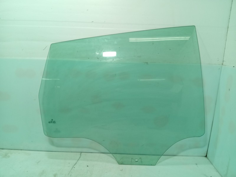 Recambio de luna trasera derecha para volkswagen polo iv (9n_, 9a_) 1.2 referencia OEM IAM 6Q6845026C  