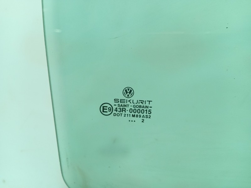 Recambio de luna trasera derecha para volkswagen polo iv (9n_, 9a_) 1.2 referencia OEM IAM 6Q6845026C  