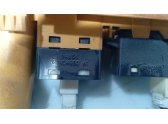 Recambio de mando elevalunas delantero derecho para kia carnival ii (gq) 2.9 crdi referencia OEM IAM 0K55266360F   2