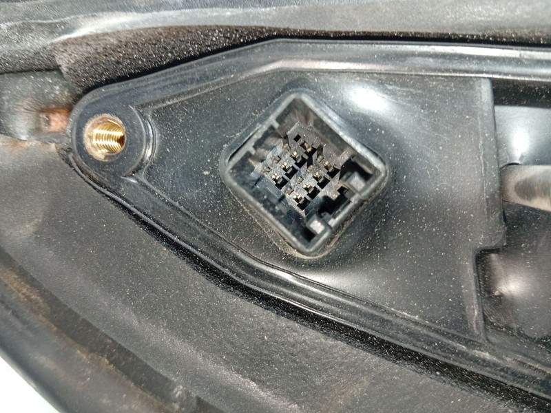 Recambio de retrovisor derecho para kia carnival ii (gq) 2.9 crdi referencia OEM IAM   