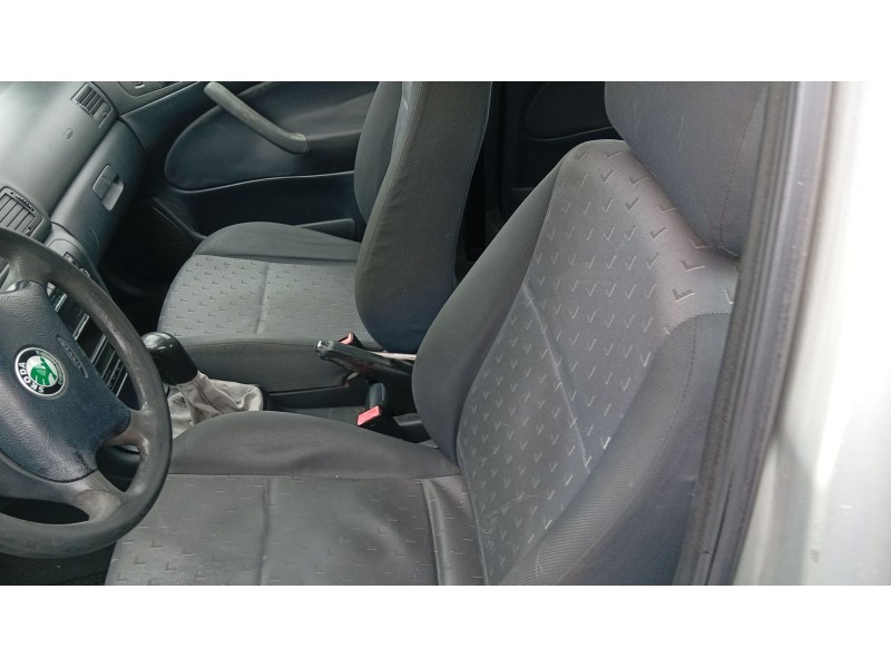 skoda octavia i (1u2) del año 2004