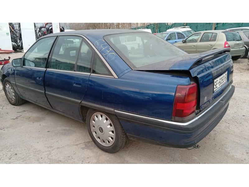 opel omega a (v87) del año 1992