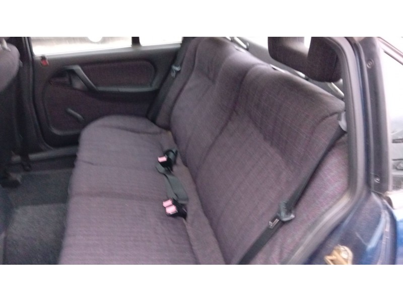 opel omega a (v87) del año 1992