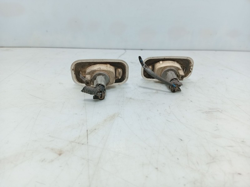 Recambio de piloto delantero izquierdo para kia carnival ii (gq) 2.9 crdi referencia OEM IAM   