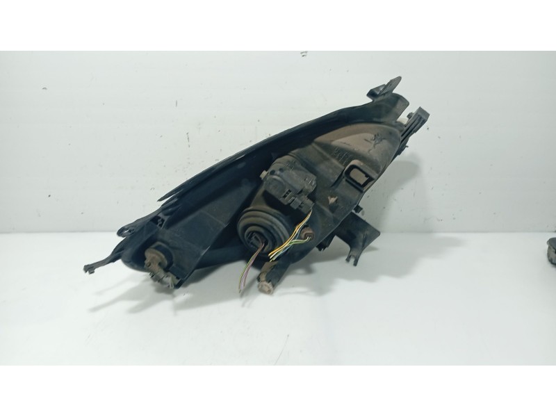 Recambio de faro izquierdo para citroën xsara picasso (n68) 1.6 hdi referencia OEM IAM 6204W0  