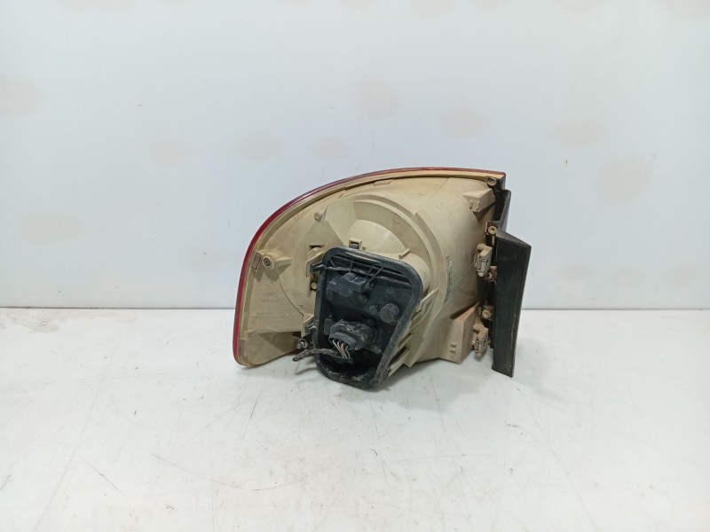 Recambio de piloto trasero derecho para volkswagen touareg (7la) 2.5 tdi referencia OEM IAM   