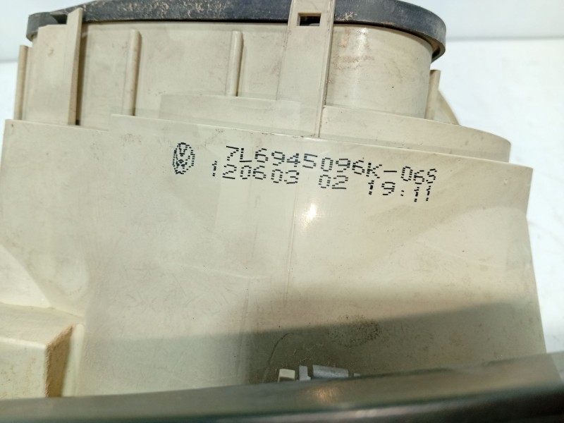 Recambio de piloto trasero derecho para volkswagen touareg (7la) 2.5 tdi referencia OEM IAM   